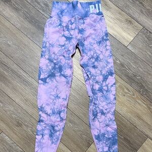 Pink / VS size Small Tie-Dye Leggings - Purple and Blue